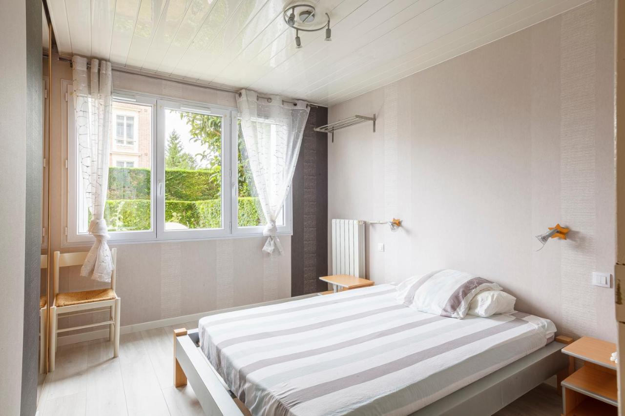 Superbe appartement au cœur de Versailles Extérieur photo