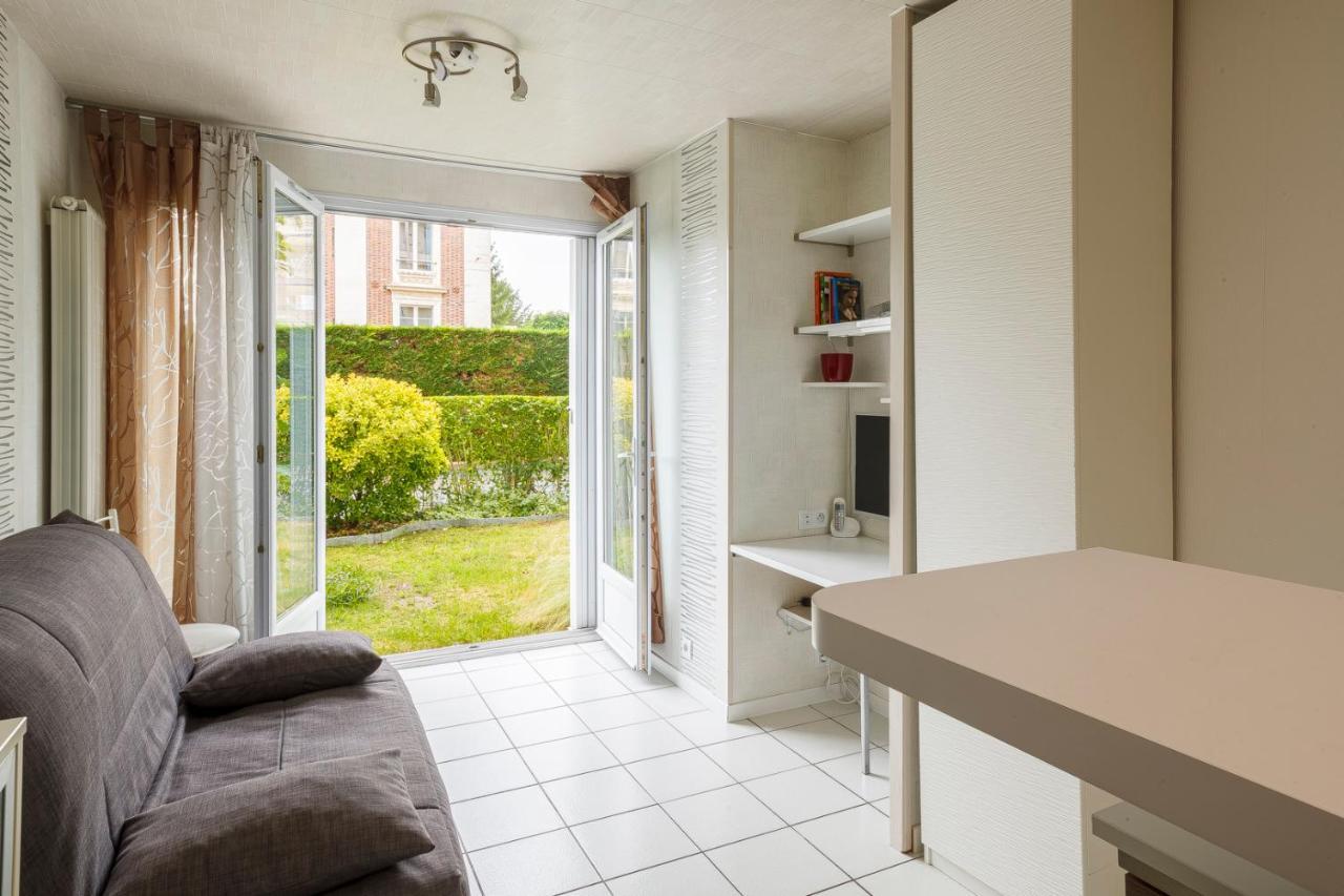 Superbe appartement au cœur de Versailles Extérieur photo